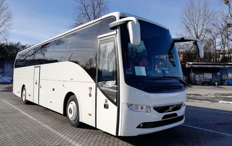 Basel-Landschaft: Bus rent in Binningen in Binningen and Switzerland